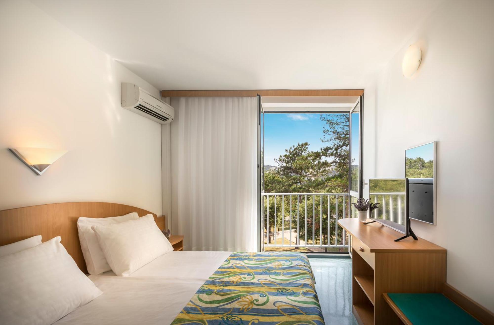 San Marino Sunny Resort by Valamar Lopar Exterior foto