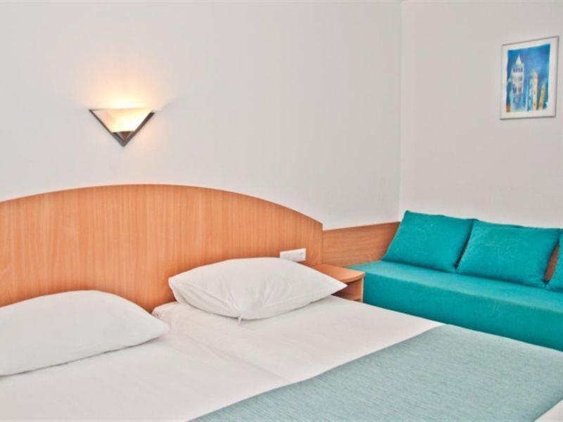 San Marino Sunny Resort by Valamar Lopar Exterior foto